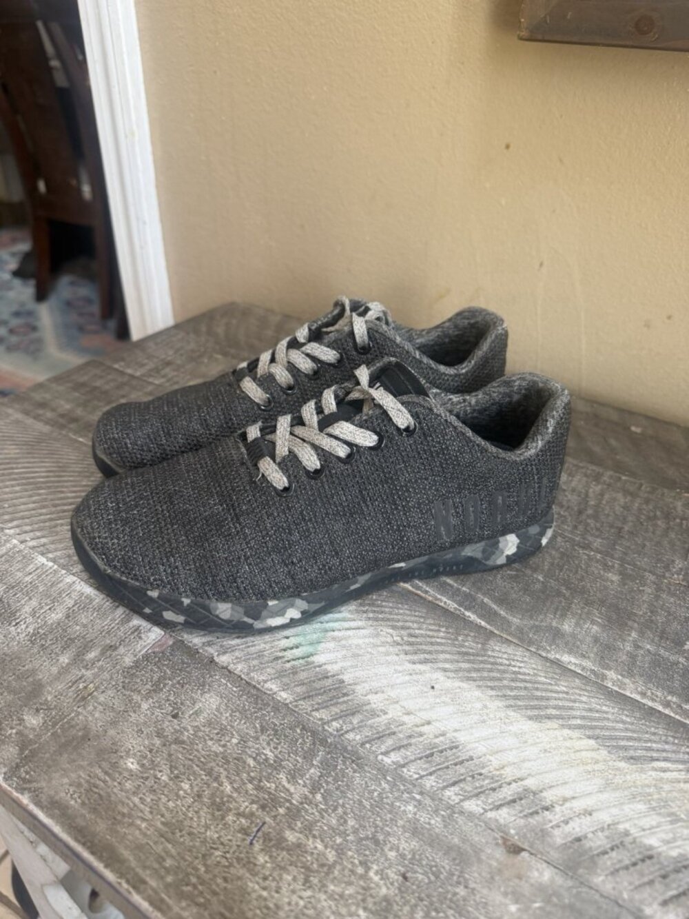 NoBull Shoes Women’s  7.5 Heather Gray Low Top Lace Up Training Athletic Gym